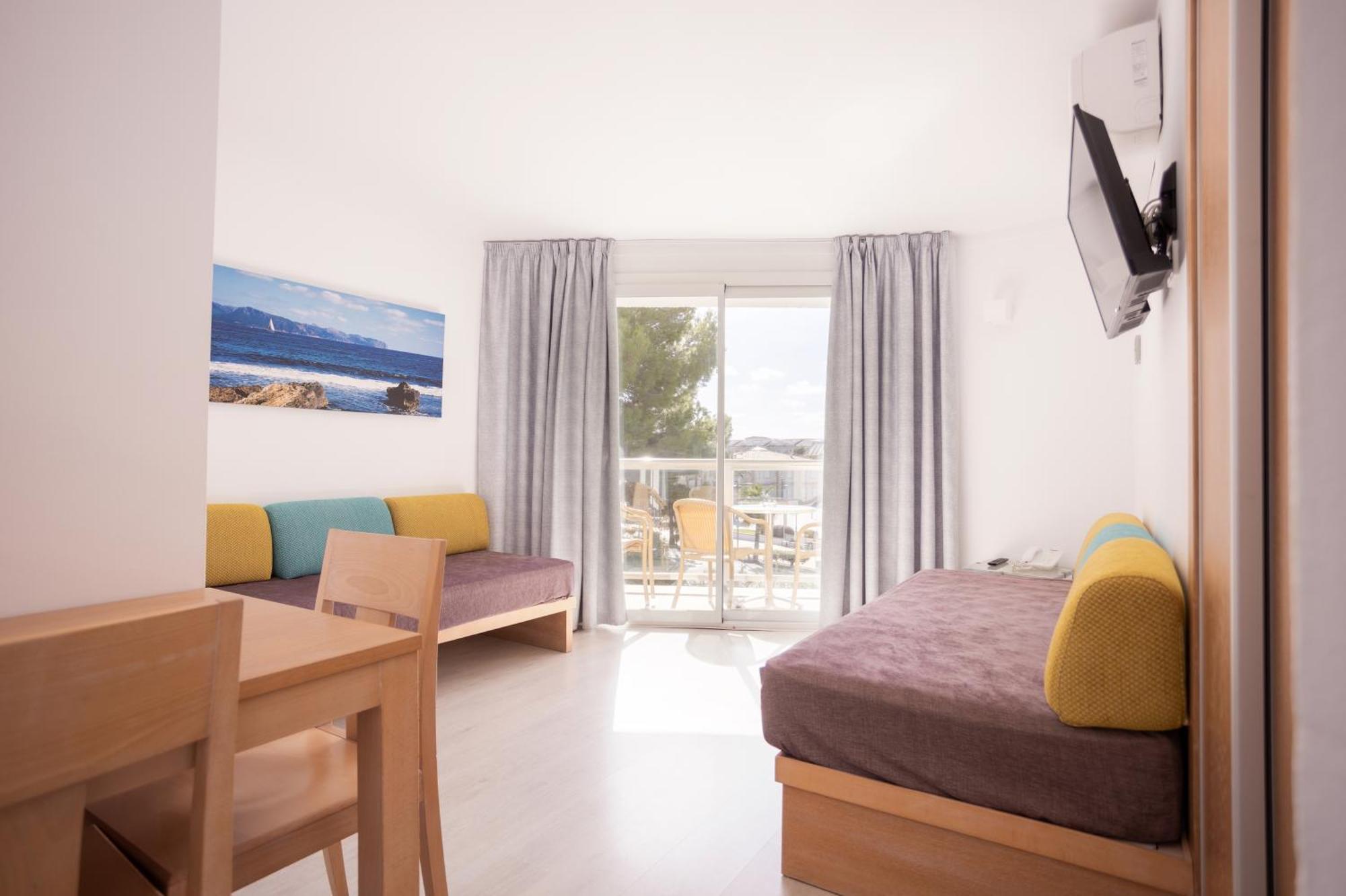 Aparthotel Ses Fotges 4*